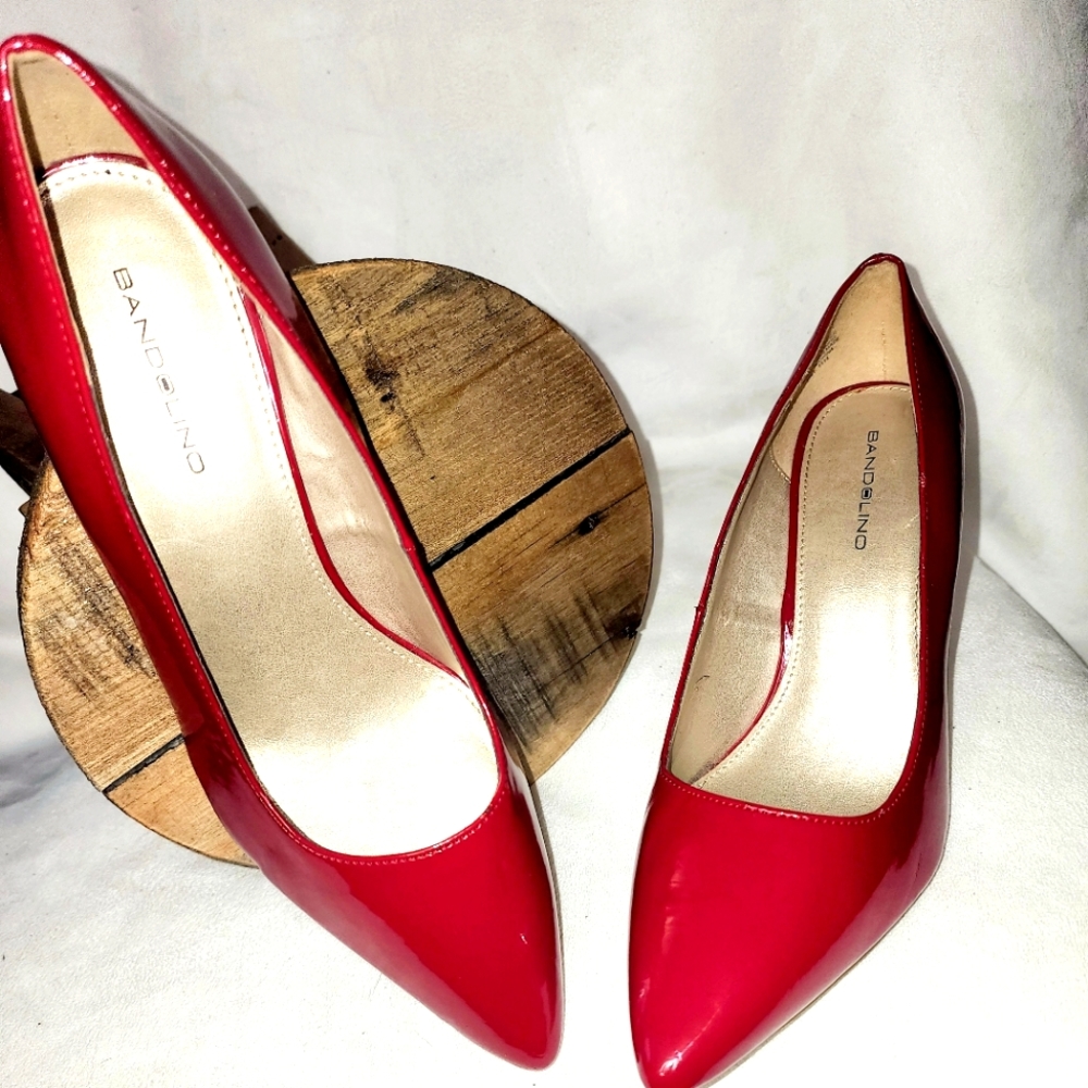 Bandolino Red Pumps